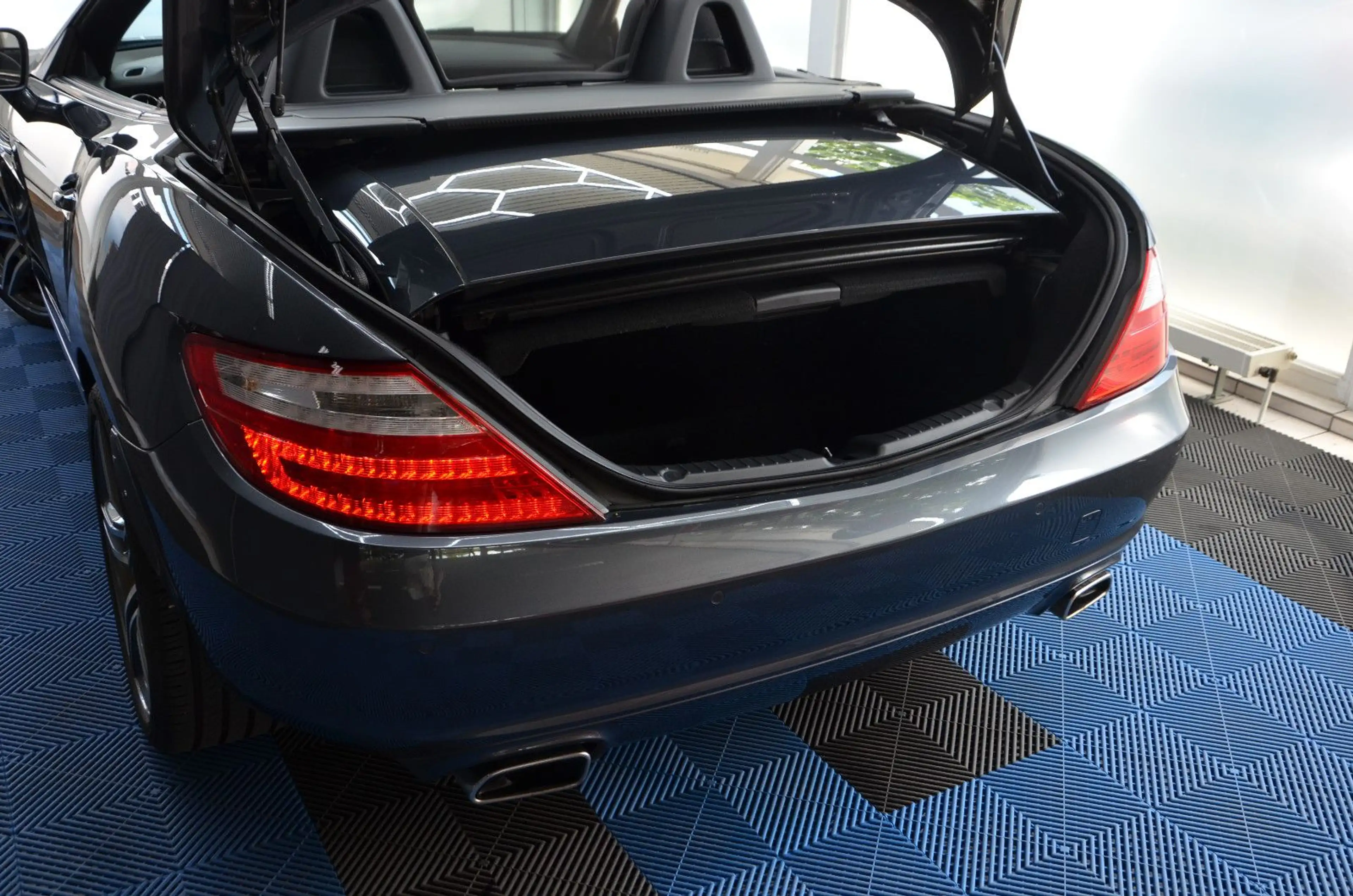 Mercedes-Benz SLK 200 Roadster *AUTOMATIK*LEDER*NAVI*ILS*PDC* — photo 14