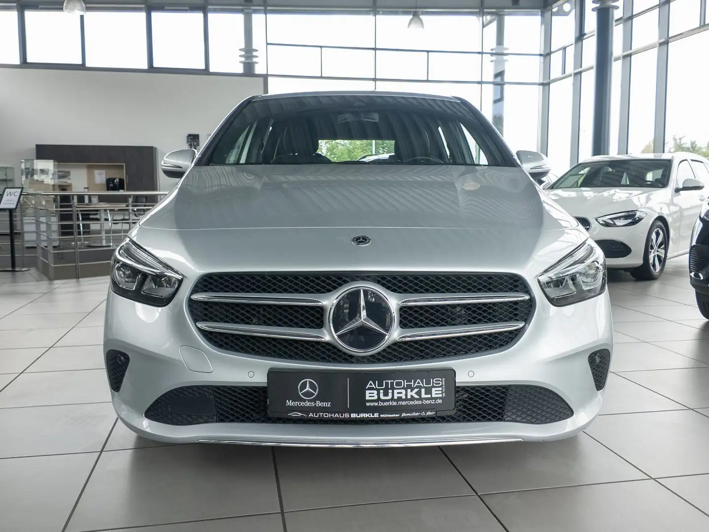 Mercedes-Benz B 180 Progressive LED,Ambiente,Easypack,NaviPlus Silber - 2