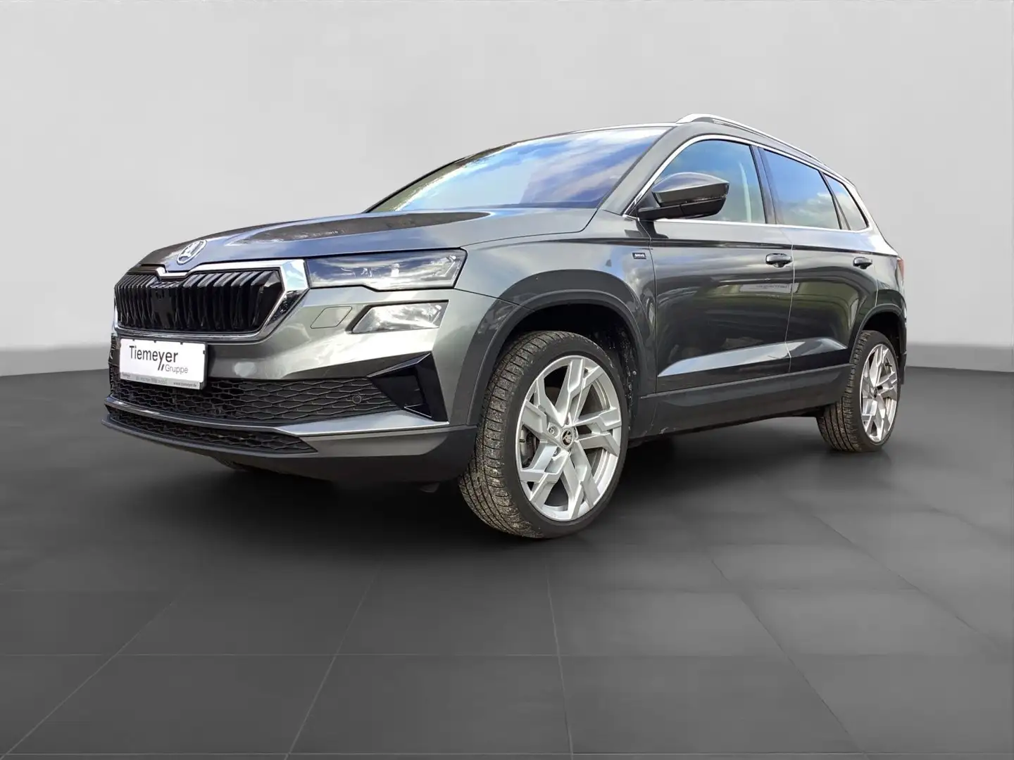 Skoda Karoq 1.5 TSI DSG DESIGN SELECTION LM19 LEDER PA Gris - 2