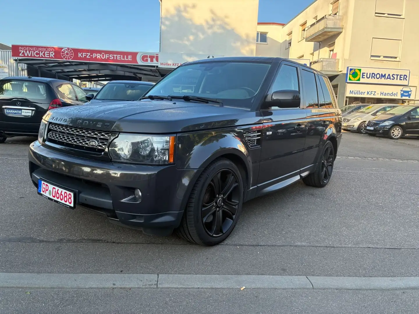 Land Rover Range Rover Sport SDV6 HSE Grau - 1
