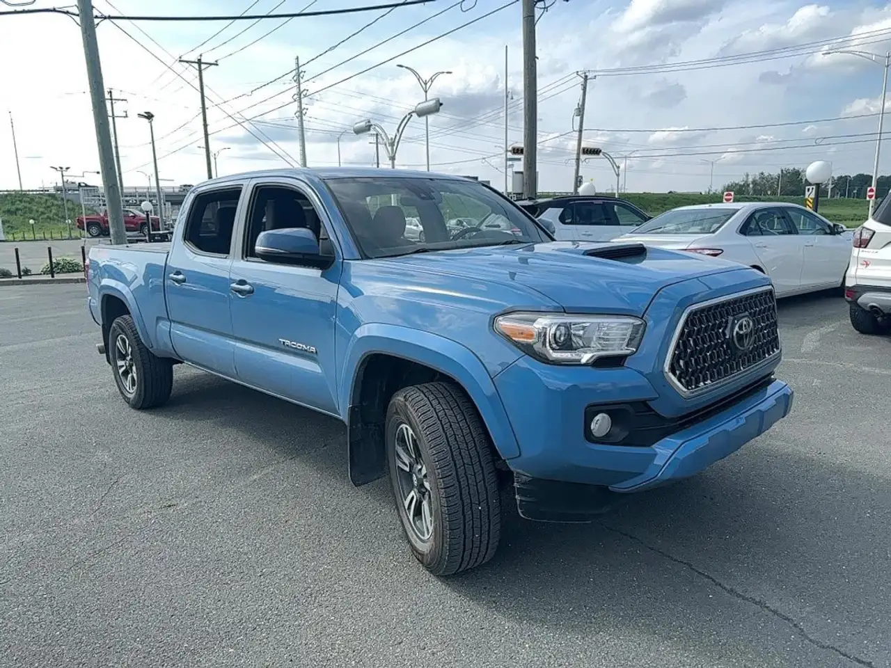 Toyota Tacoma снимка Toyota Tacoma