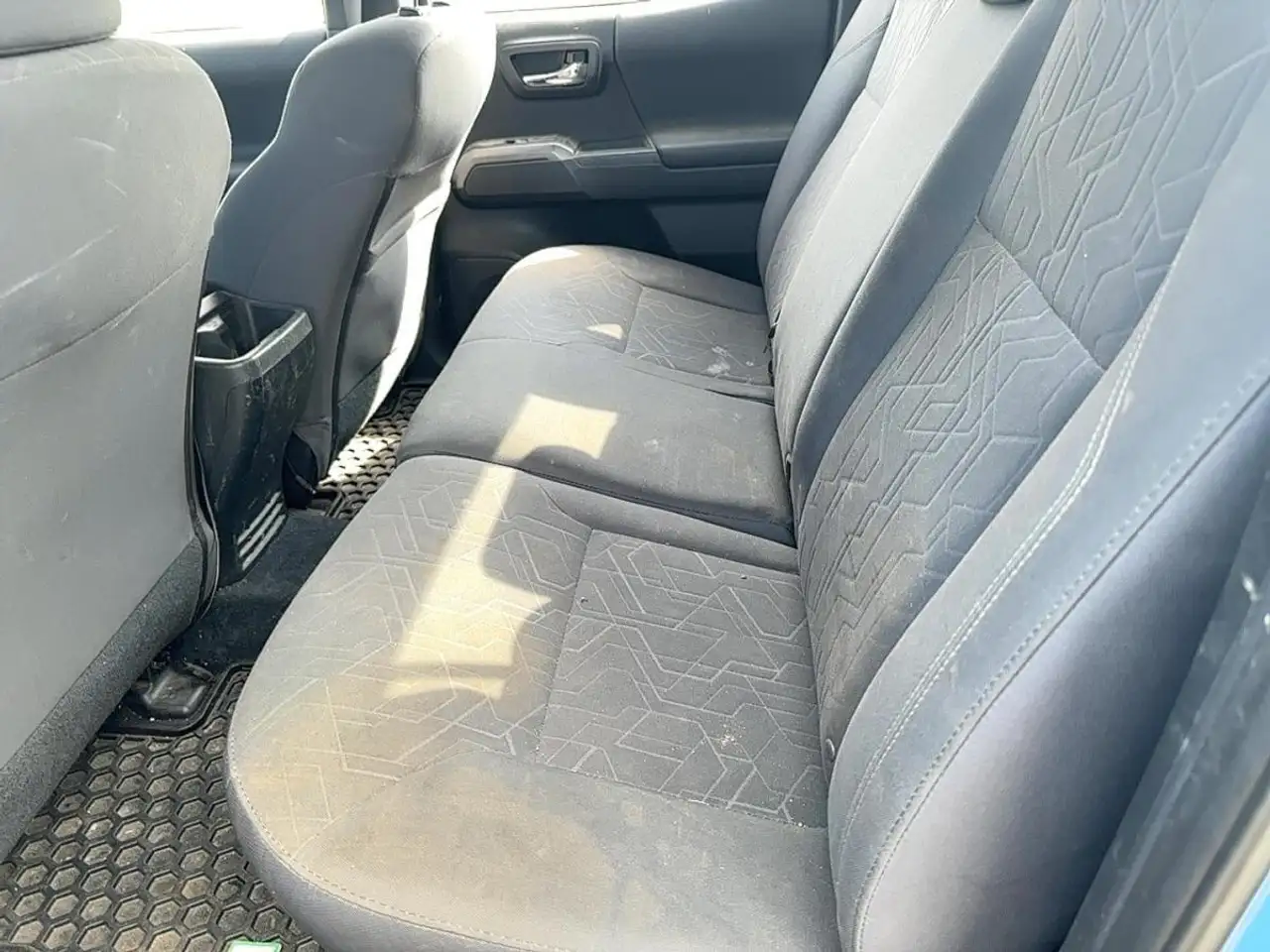 Toyota Tacoma снимка Toyota Tacoma