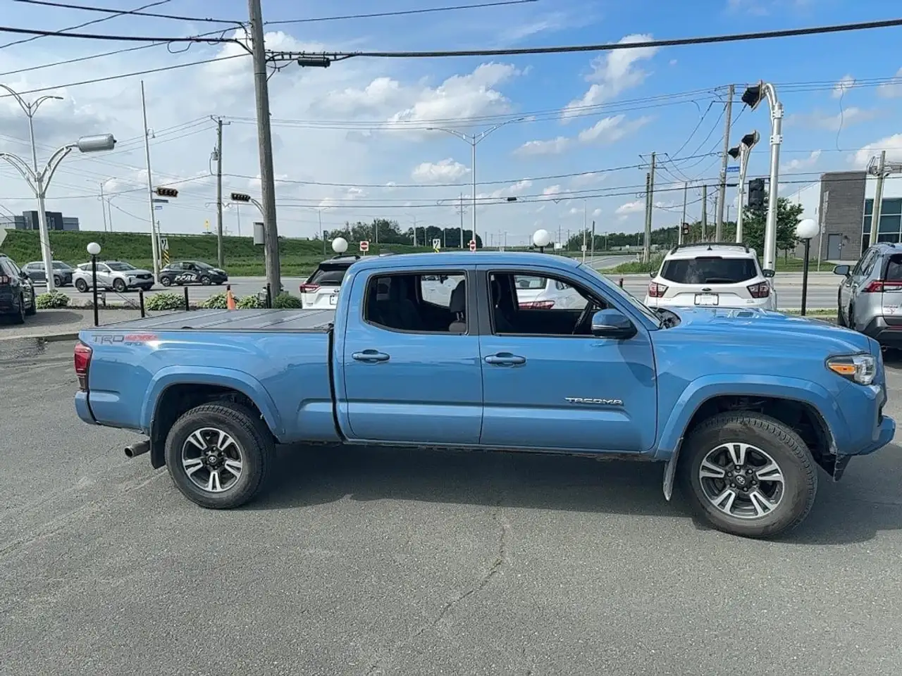 Toyota Tacoma снимка Toyota Tacoma