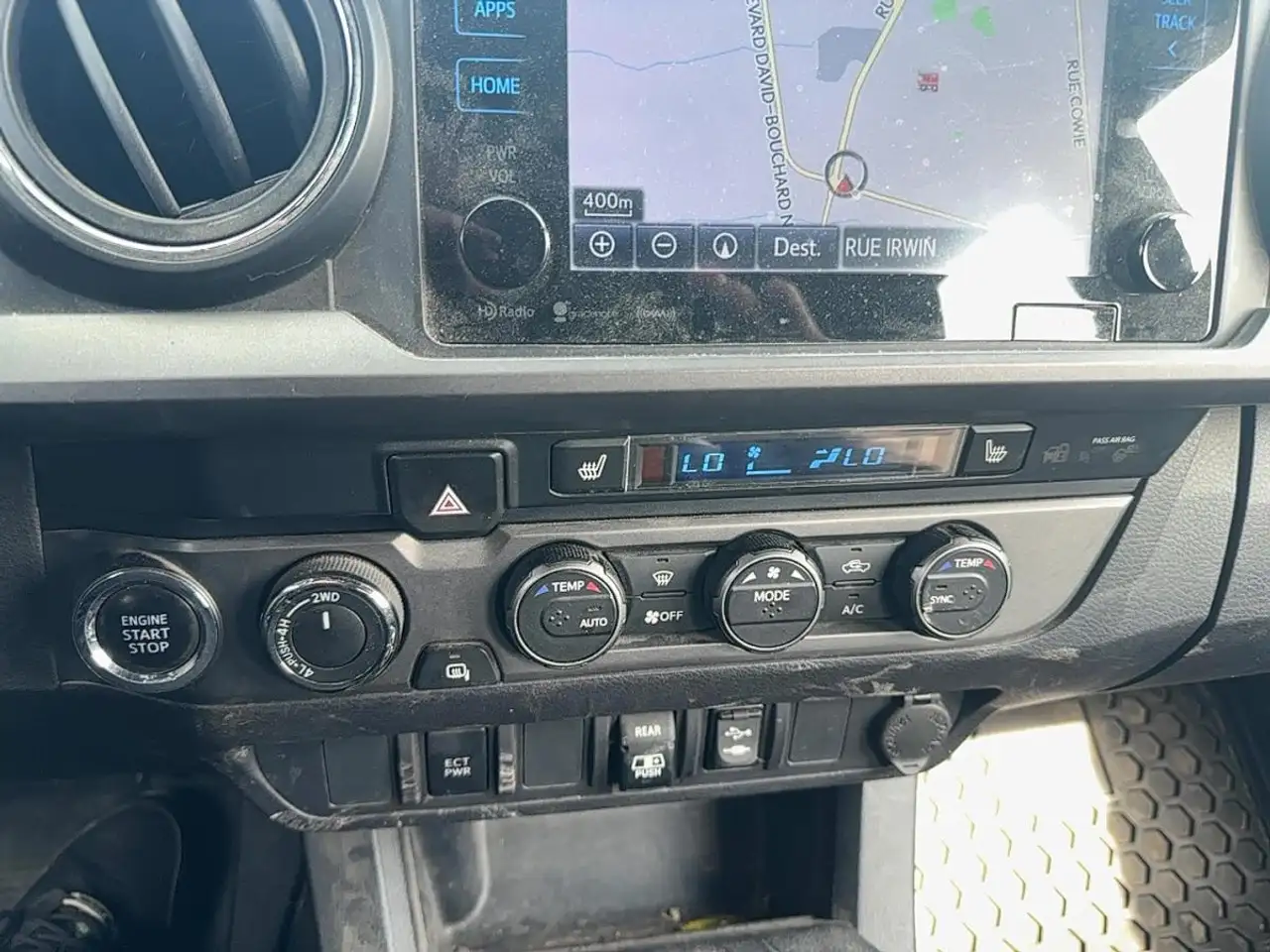 Toyota Tacoma снимка Toyota Tacoma