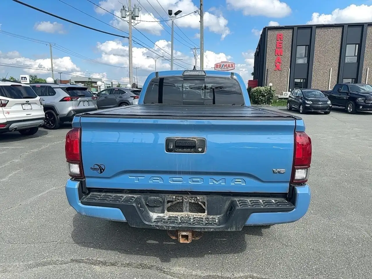 Toyota Tacoma снимка Toyota Tacoma