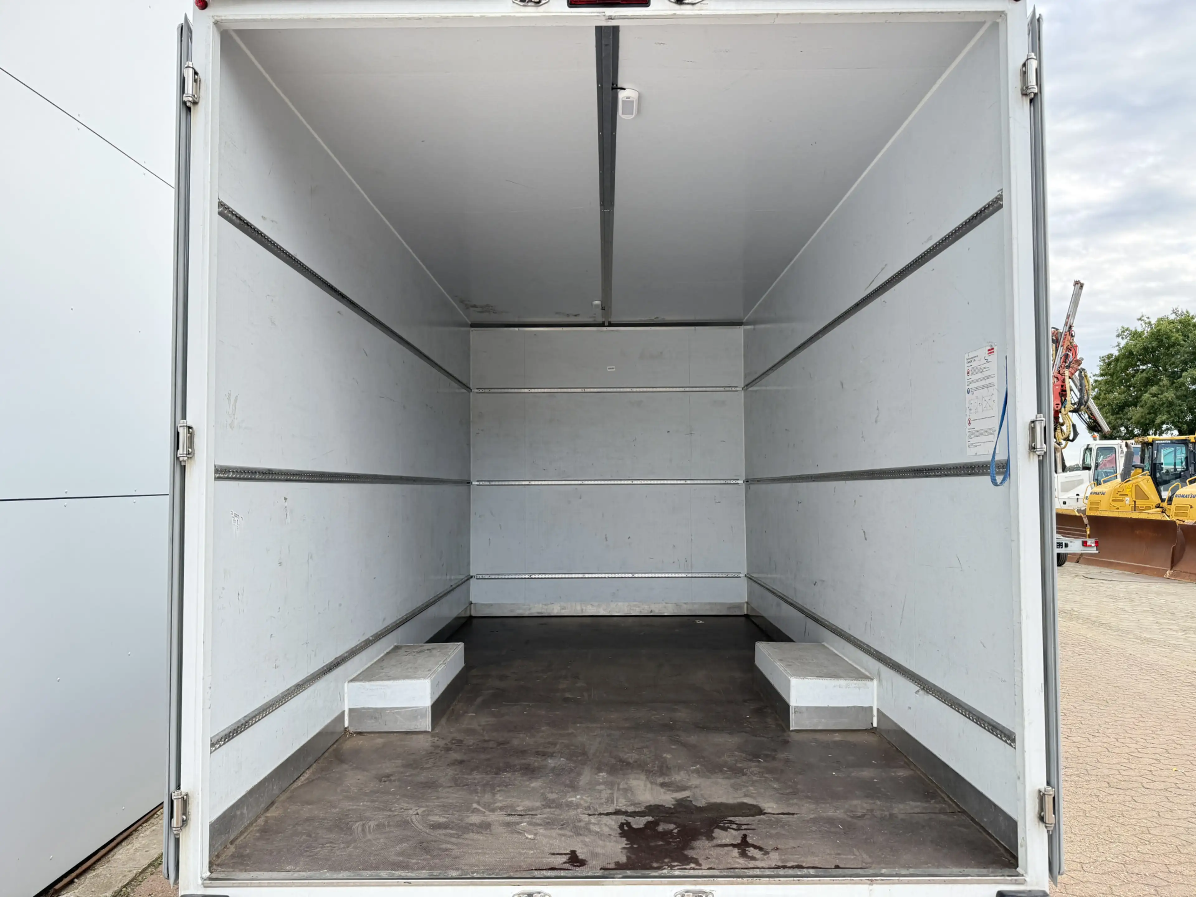 Maxus eDeliver 9 65 kWh Elektrisch L4 172km WLTP Bakwagen LED Airco — photo 10