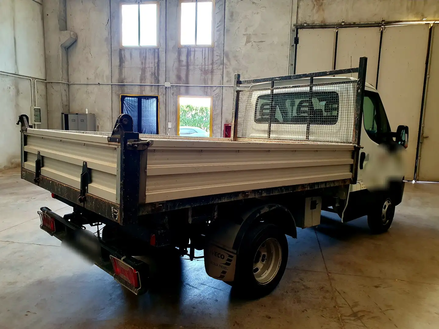 Iveco Daily Ribaltabile Trilaterale - 2