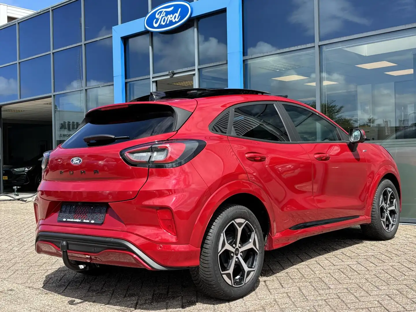 Ford Puma 1.0 EcoBoost Hybrid ST-Line 125PK Automaat NIEUW M Rouge - 2