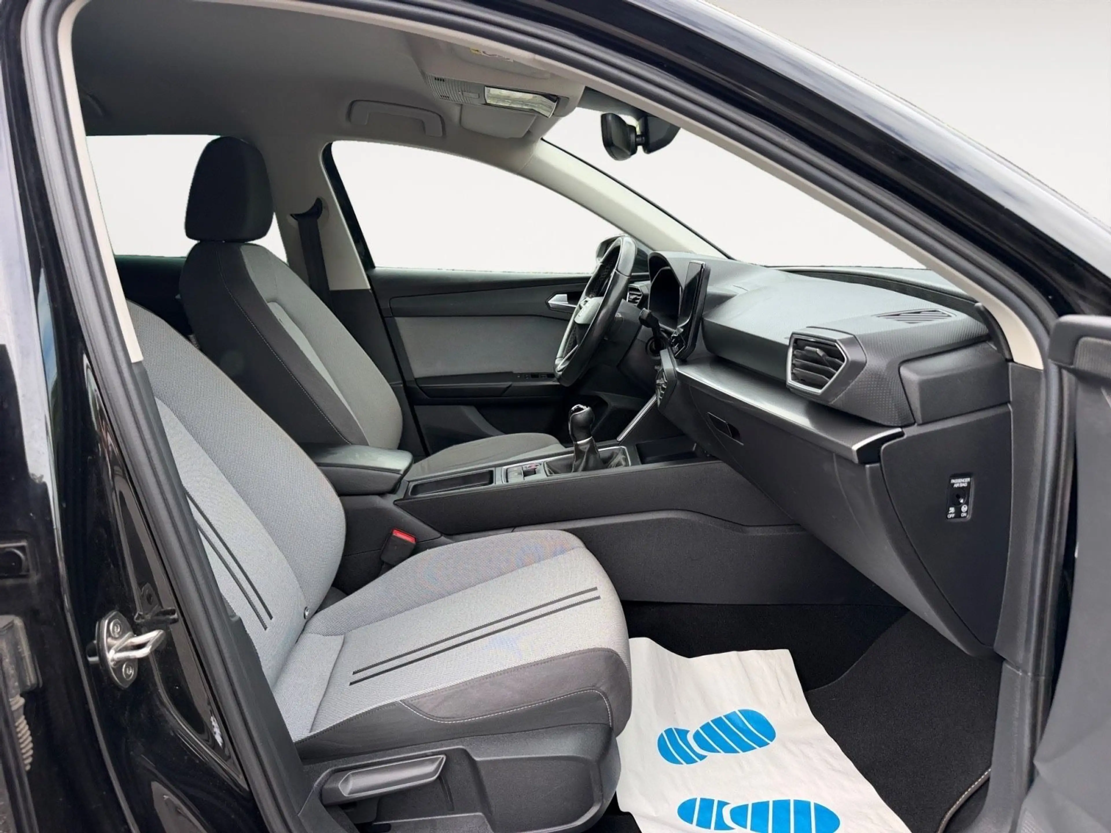 SEAT Leon Sportstourer Style Navi LED ACC — photo 8