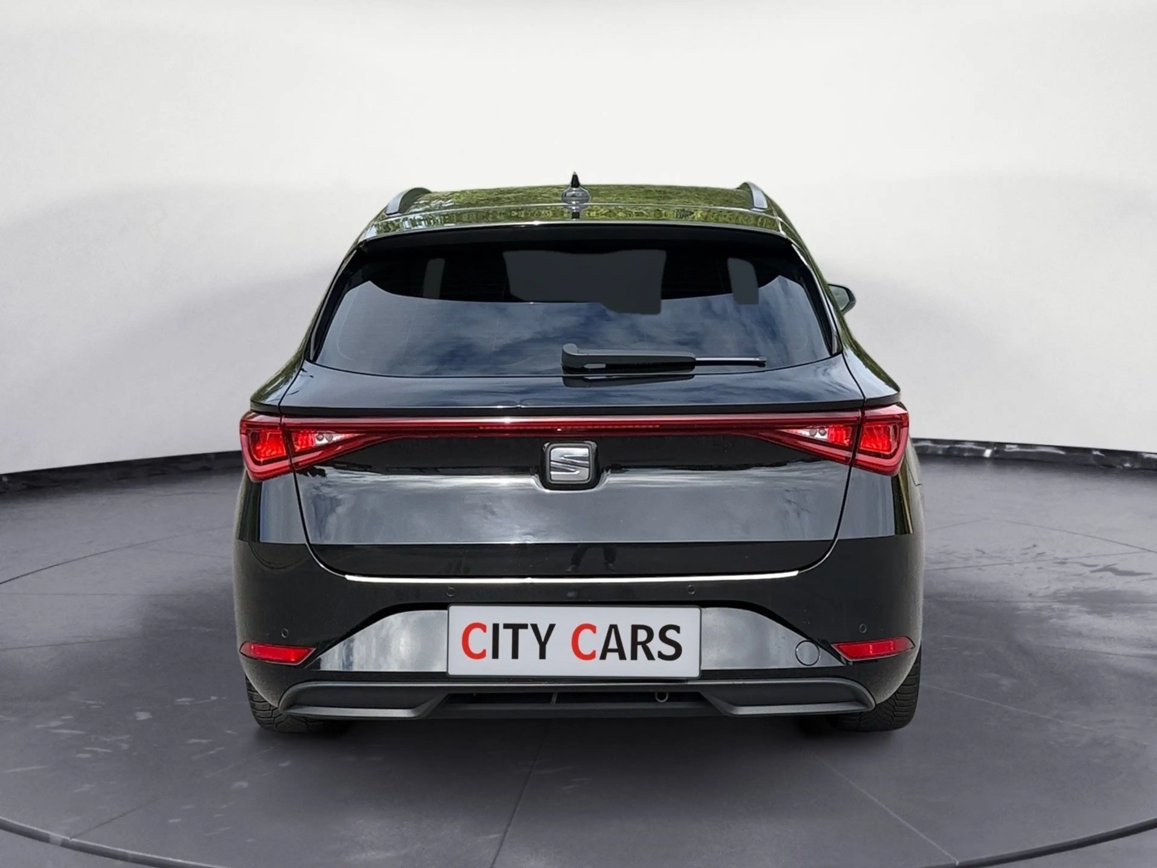 SEAT Leon Sportstourer Style Navi LED ACC — photo 5