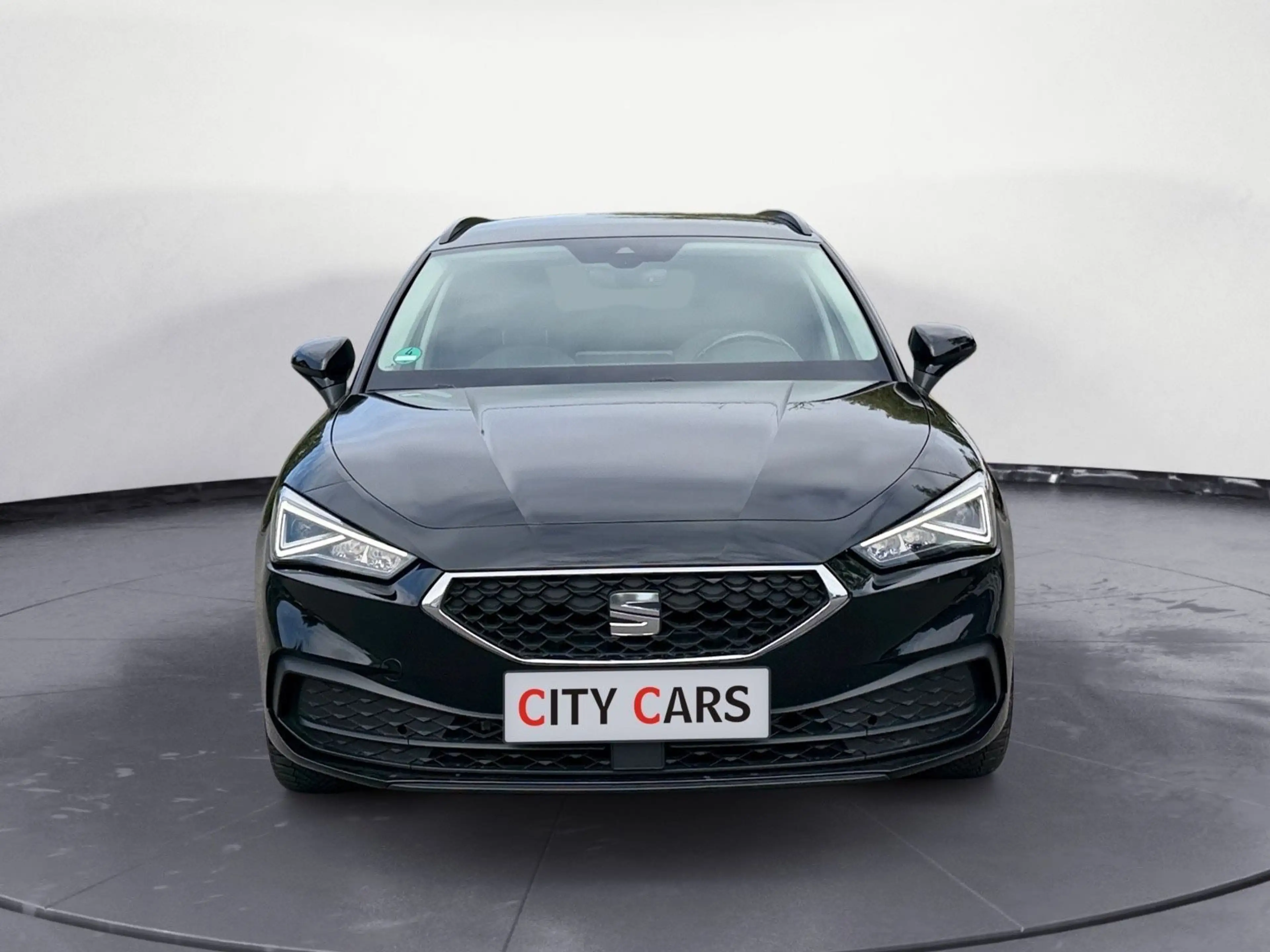 SEAT Leon Sportstourer Style Navi LED ACC — photo 3