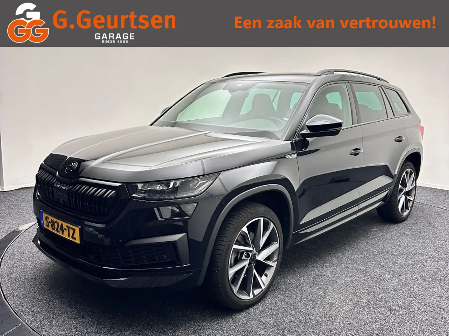 Skoda Kodiaq 1.5 TSI Sportline Business, 7-Persoons, Trekhaak, Zwart - 1