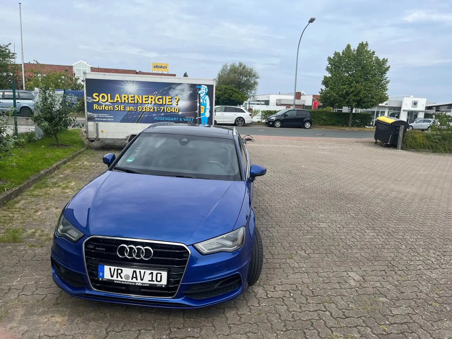 Audi A3 A3 1.8 TFSI Limousine S tronic S line Sportpaket Blau - 1