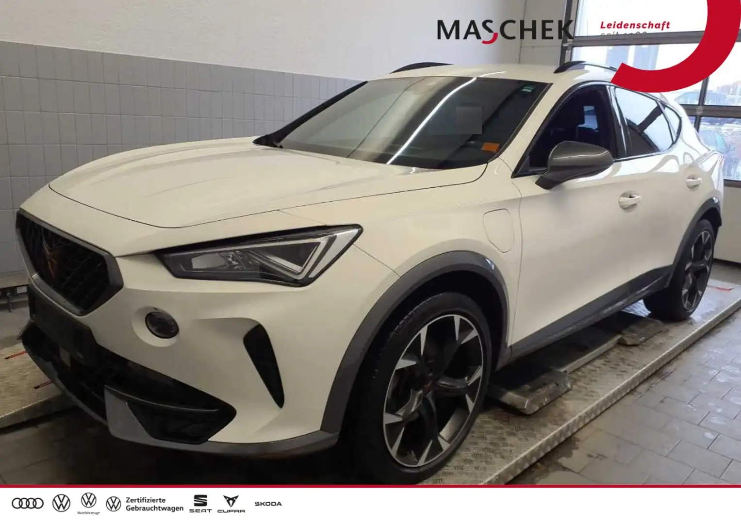 CUPRA Formentor 1.4 TSI e-Hybrid LED PDC 19 MirrorLink ACC AUT Weiß - 1
