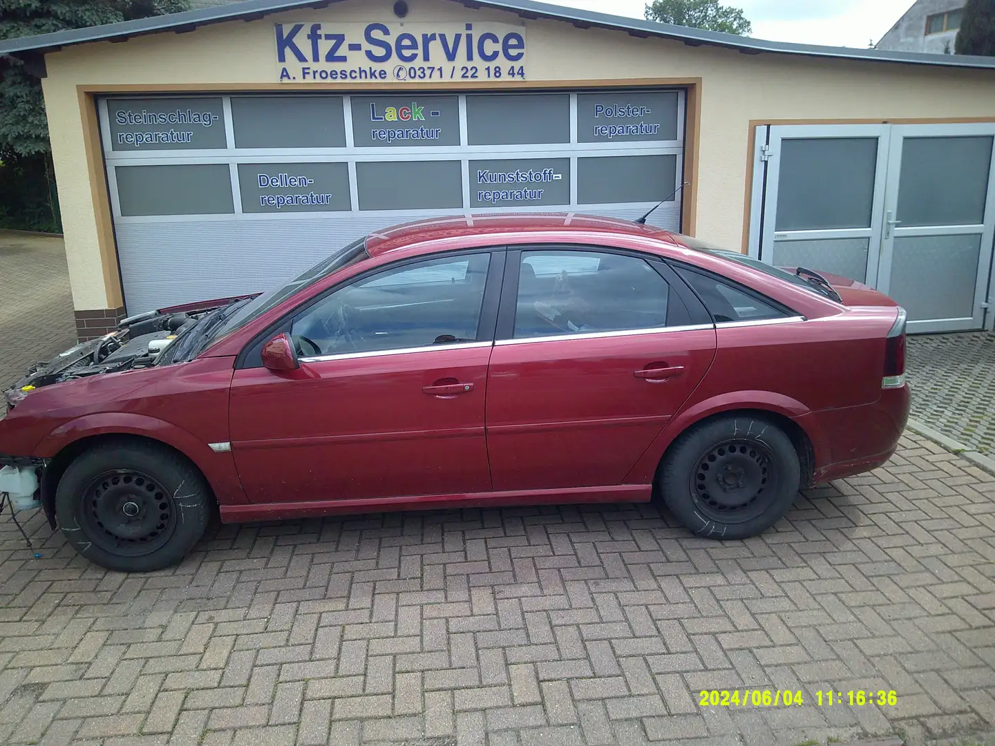 Opel Vectra Edition Rot - 1
