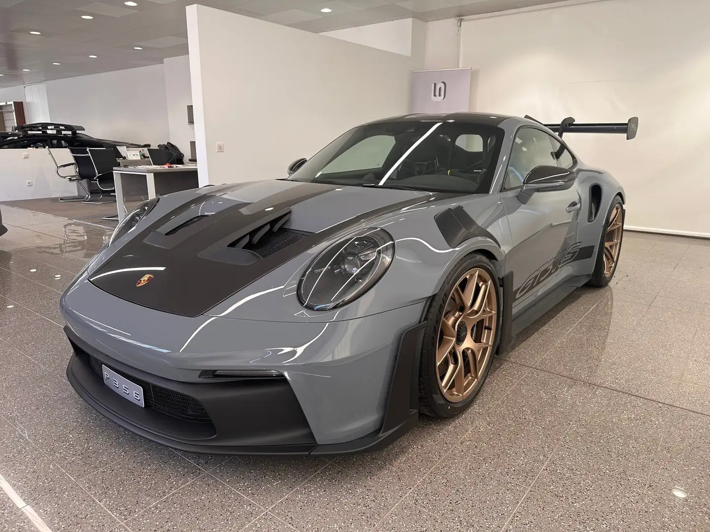 Porsche 911 992 GT3 RS WEISSACH CLUBSPORT RACE SOLLEV.CARBONIO Grigio - 1