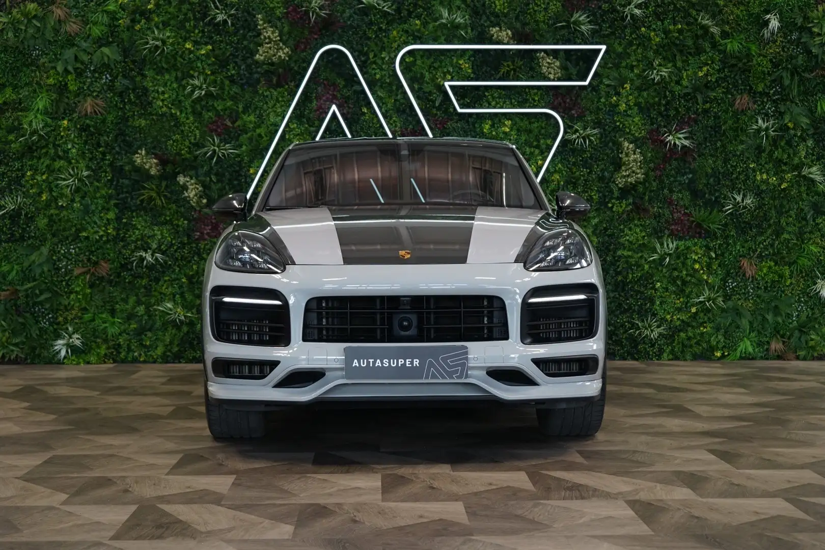 TECHART GT Street R Porsche Cayenne V8 4.0 GTS 460 ch Gris - 2