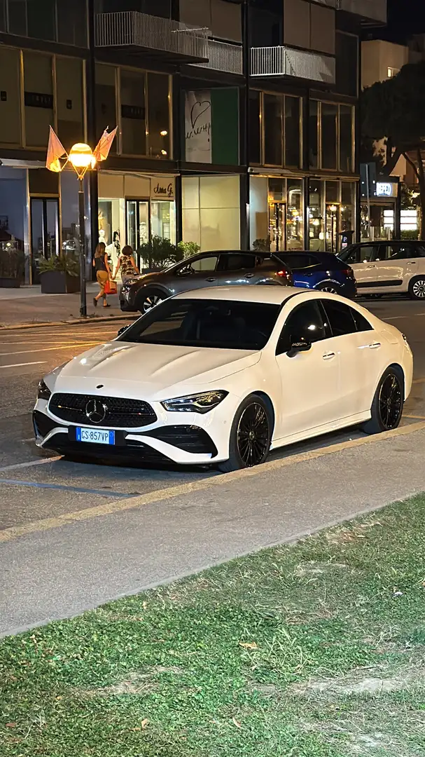 Mercedes-Benz CLA 180 Coupe d Premium auto - 1