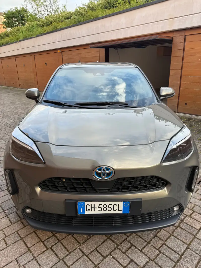 Toyota Yaris Yaris Cross Cross 1.5h Active fwd 116cv e-cvt Brons - 1