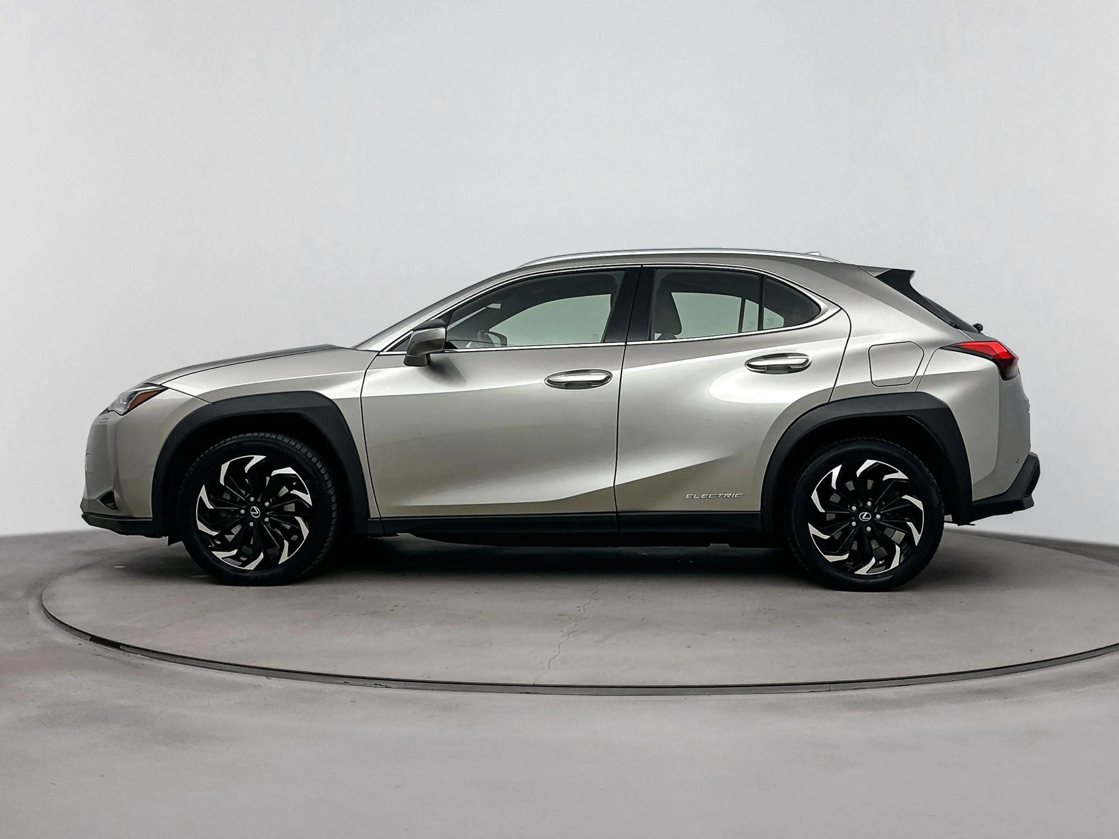 Lexus UX 300e BUSINESS 54 kWh | CLIMA | CRUISE ADAPTIEF | CAMERA — photo 3