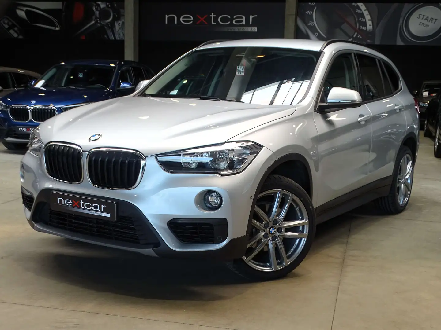 BMW X1 18i sDrive ***NAVI-CUIR-CRUISE-ATTELAGE*** Argent - 1
