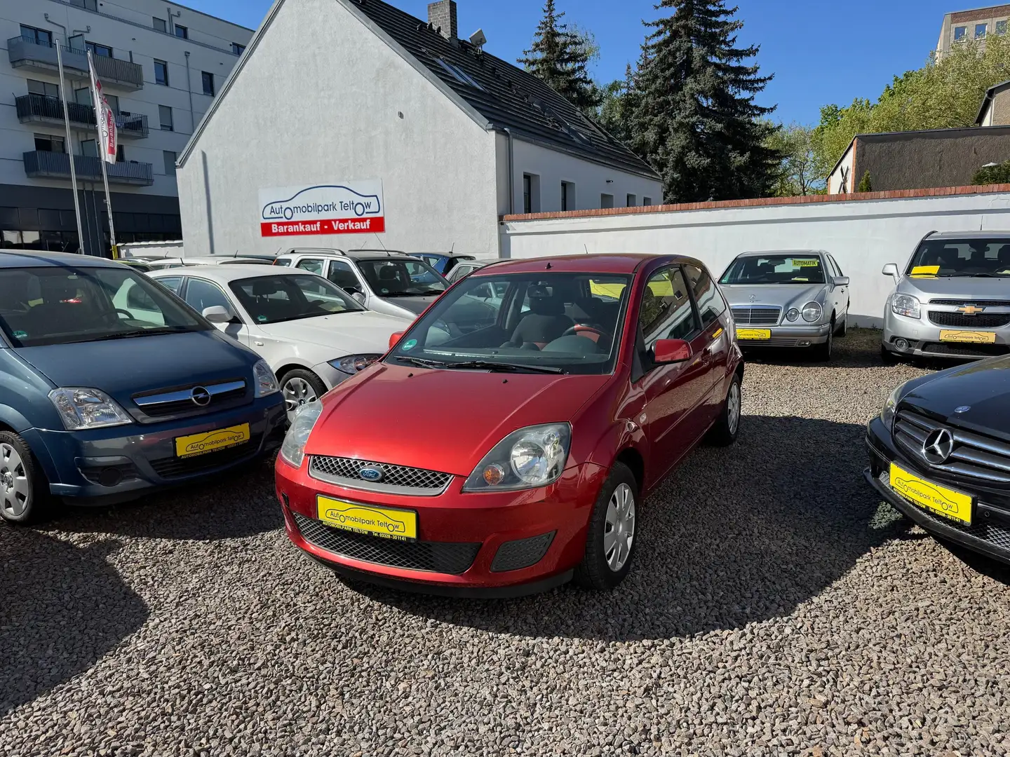 Ford Fiesta Style, 90.000km TÜV NEU Roşu - 1