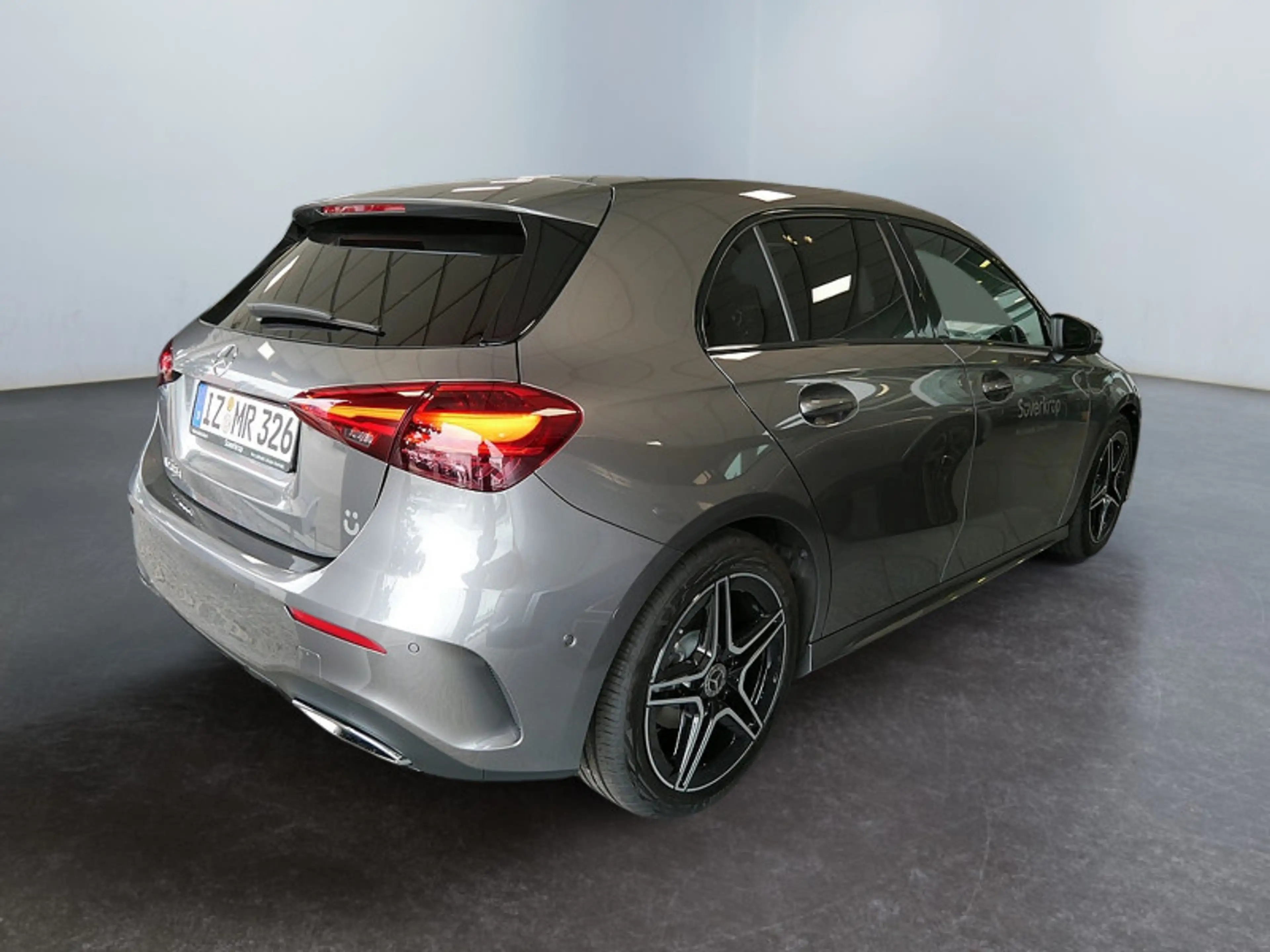 Mercedes-Benz A 200 d AMG NIGHT MULTI DISTR KAMERA SPUR PDC — photo 4