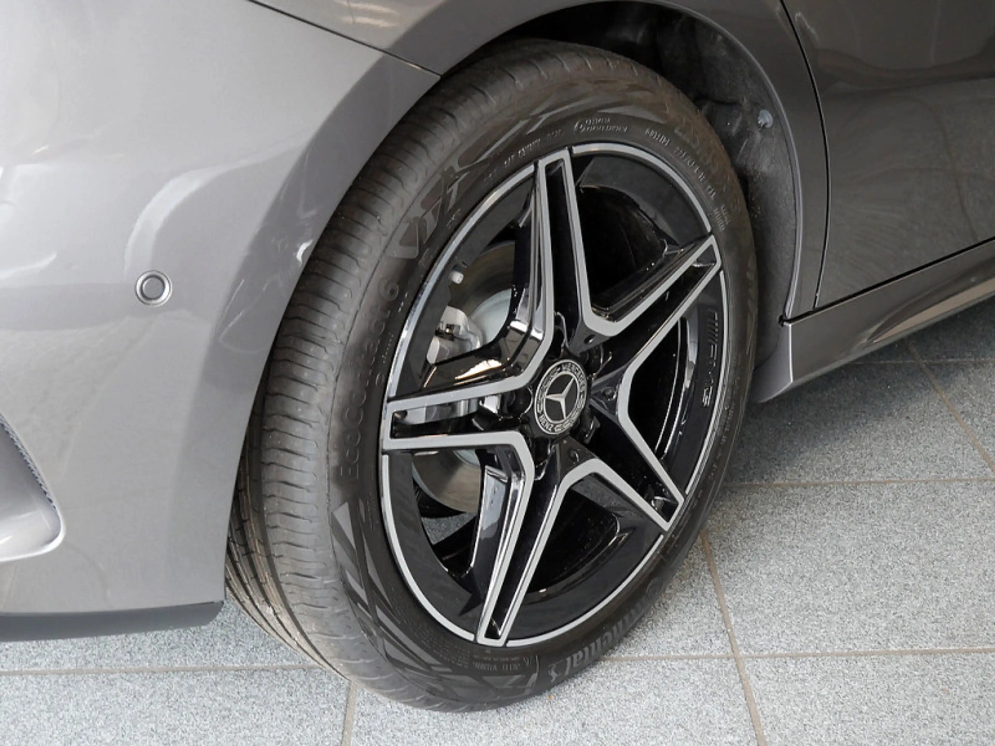 Mercedes-Benz A 200 d AMG NIGHT MULTI DISTR KAMERA SPUR PDC — photo 8