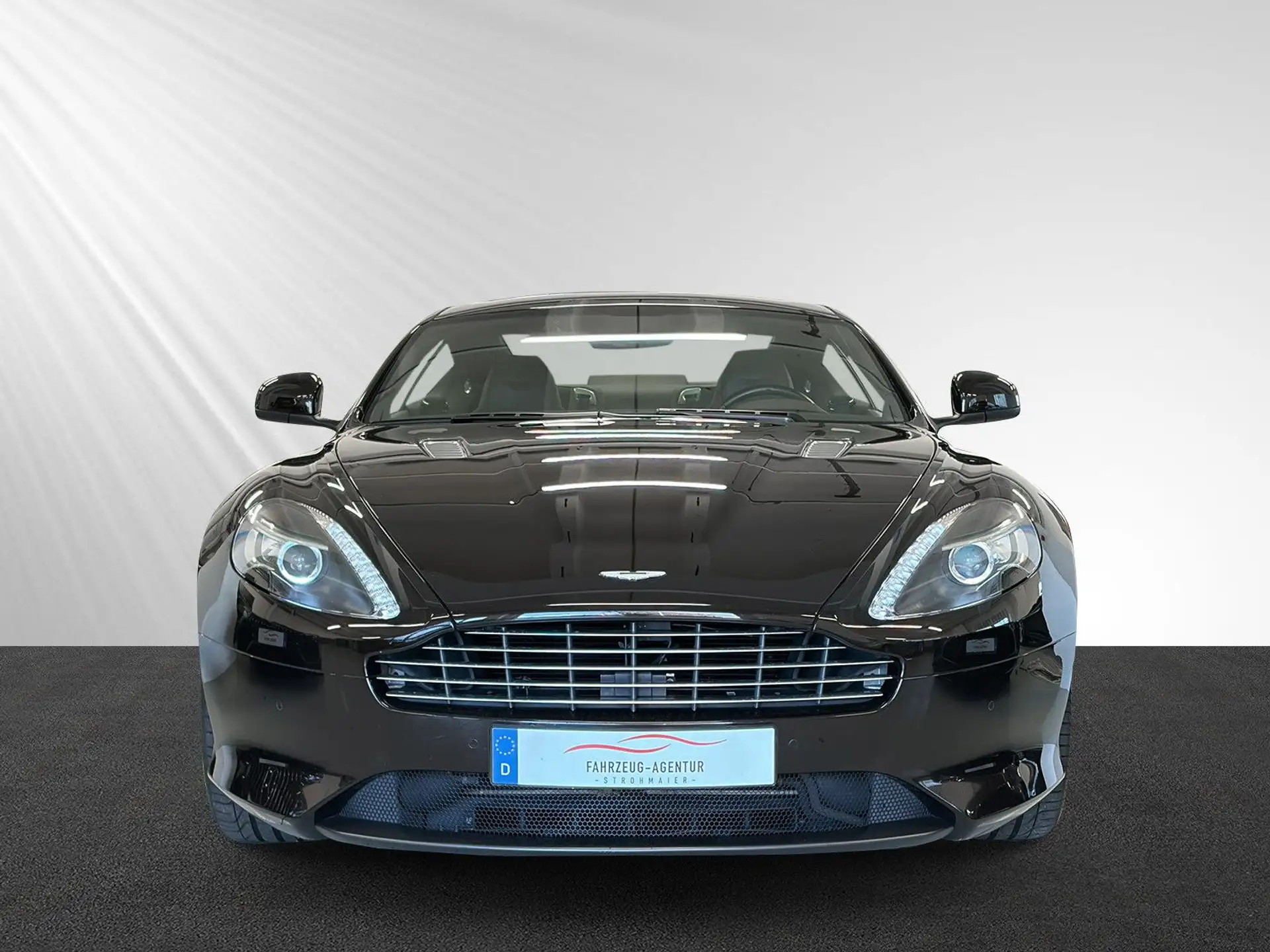 애스턴마틴 DB9 Coupe 2012 블랙 사진 4