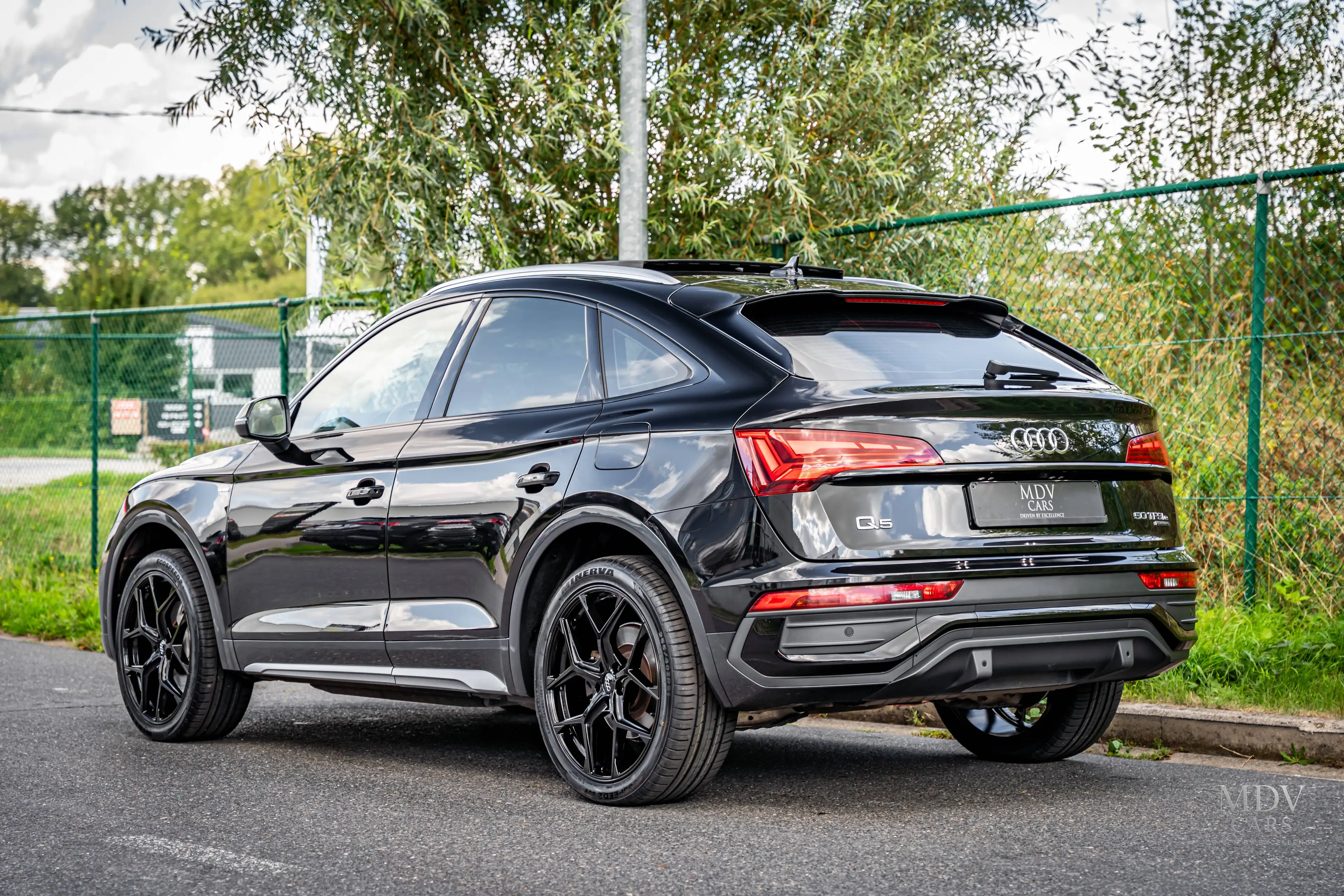Audi Q5 Q5 PHEV 50 TFSIe Quattro S line S tronic — photo 5