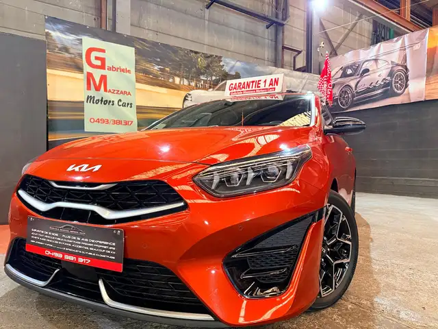 Kia Ceed SW / cee'd SW Ceed SW 1.6 CRDi GT-Line ISG DCT Caméra LED CarPlay Attache remorque