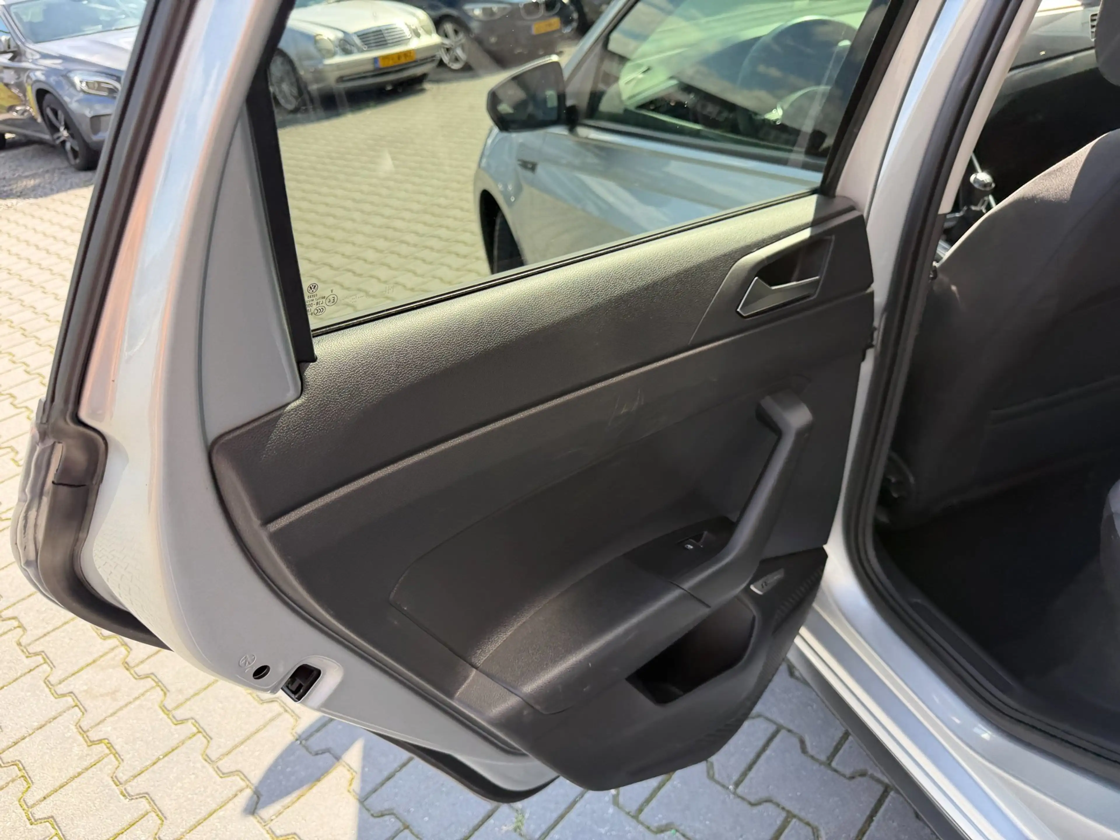Volkswagen Polo 1.0 TSI Highline Business R — photo 14