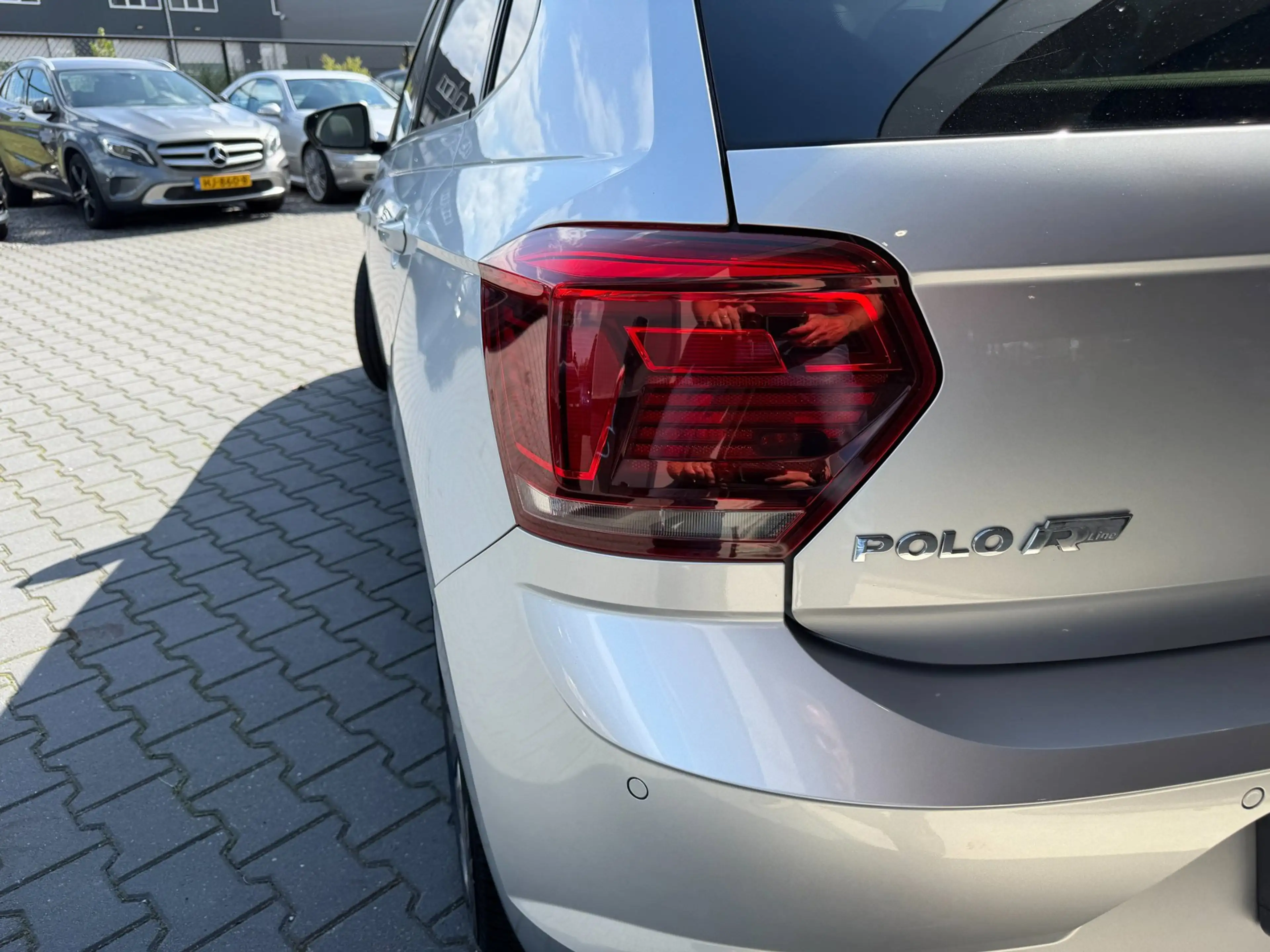 Volkswagen Polo 1.0 TSI Highline Business R — photo 12
