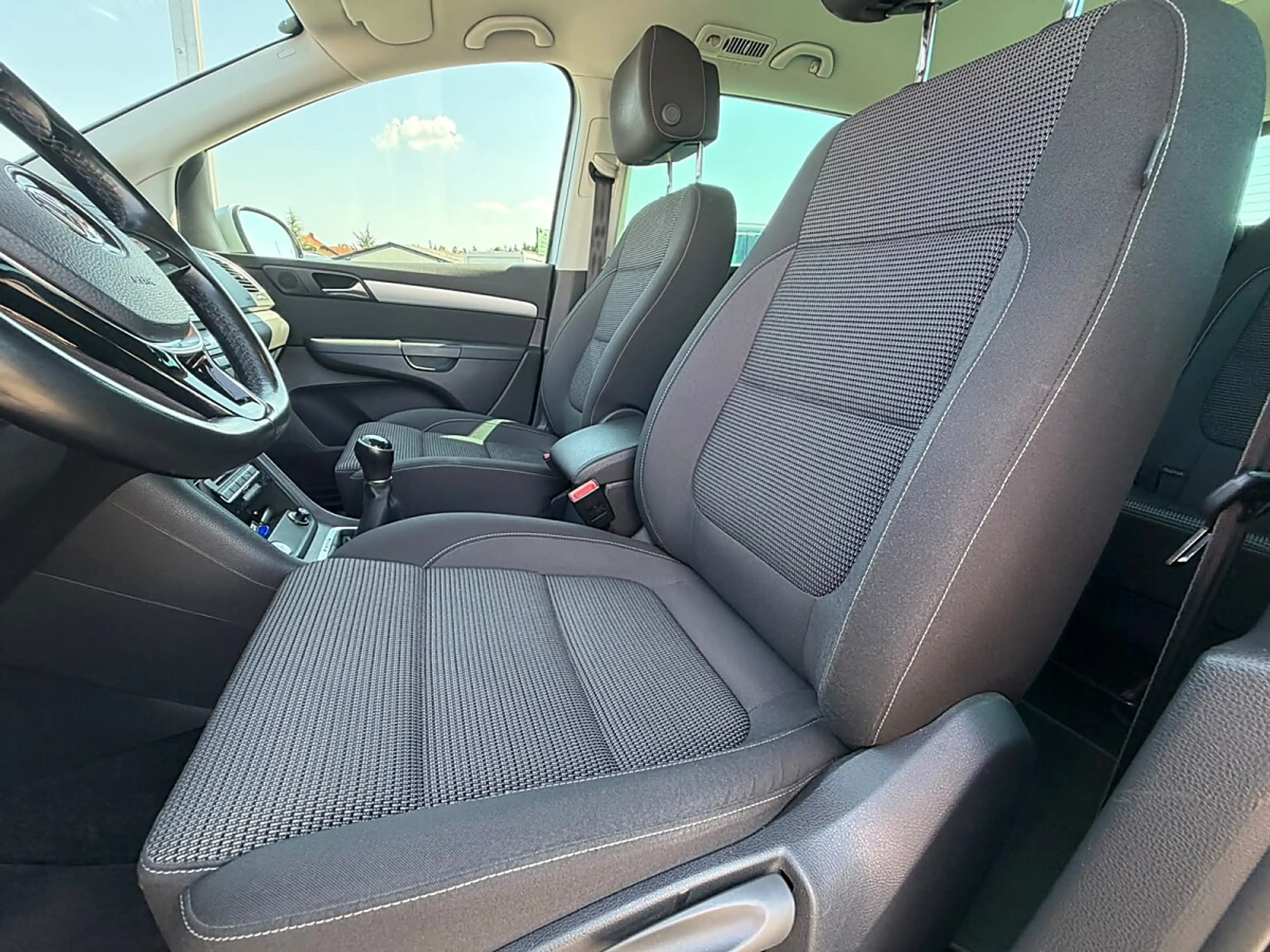 Volkswagen Sharan Business**Allrad**7 Sitze** — photo 10