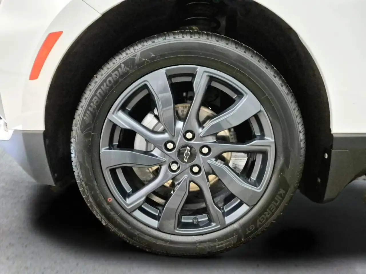 Chevrolet Equinox снимка Chevrolet Equinox