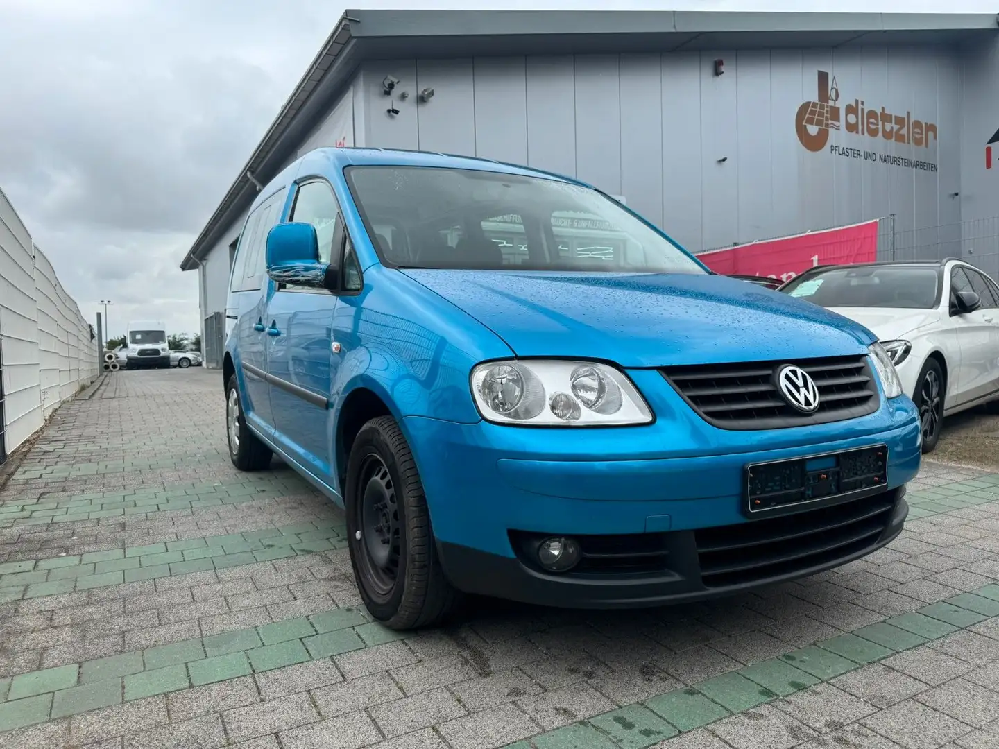 Volkswagen Caddy Life Familien Caddy Bleu - 1