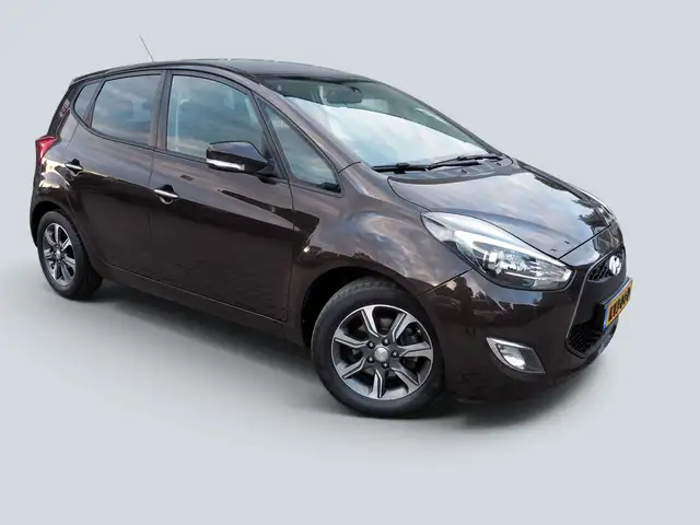 Hyundai iX20 1.6 Go! CLIMA CRUISE PARKEER S. TREKH. LM VELGEN