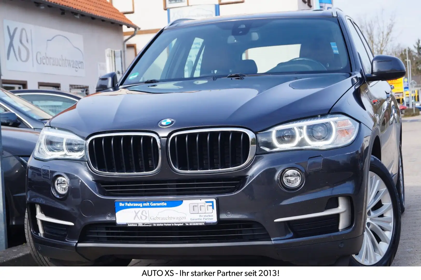 BMW X5 xDrive30d Automatik aus 2.Hand! +Panorama+ Grau - 1