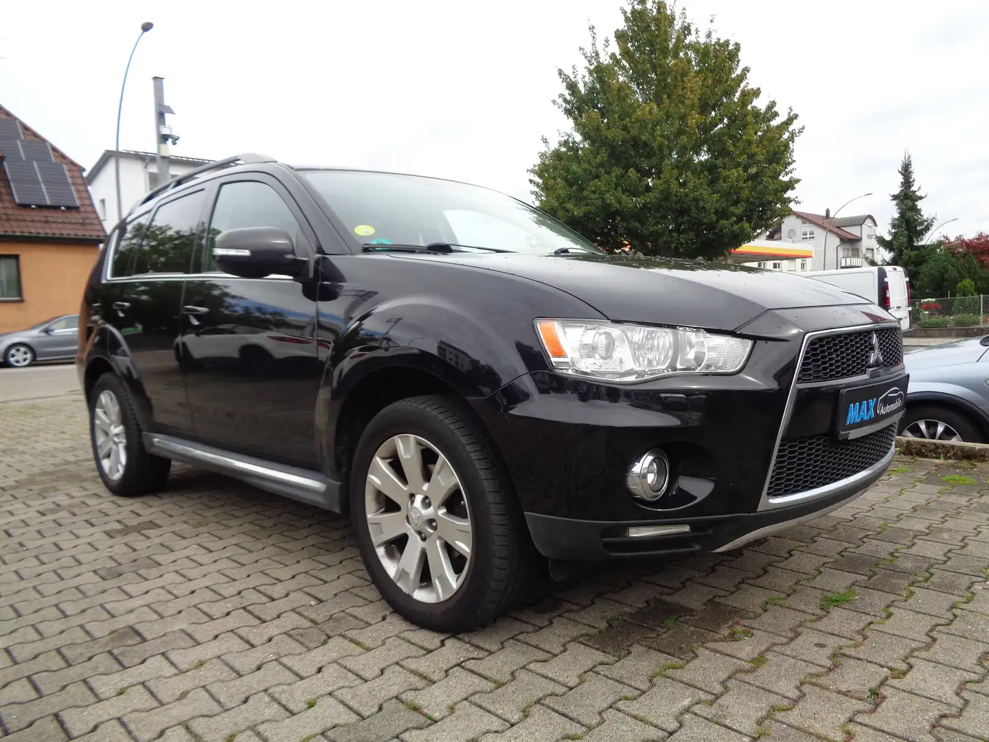 Mitsubishi Outlander Outlander Diesel 2.2 DI-D 4WD Instyle Černá - 1