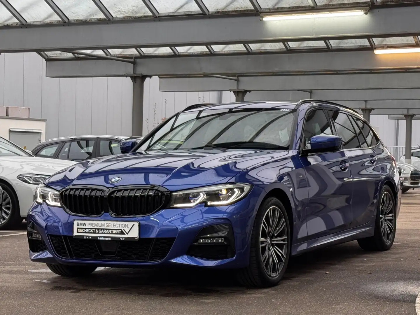 BMW 320 d Tour. M-Sport AHK/HUD/ACC 2 JAHRE GARANTIE Blau - 2
