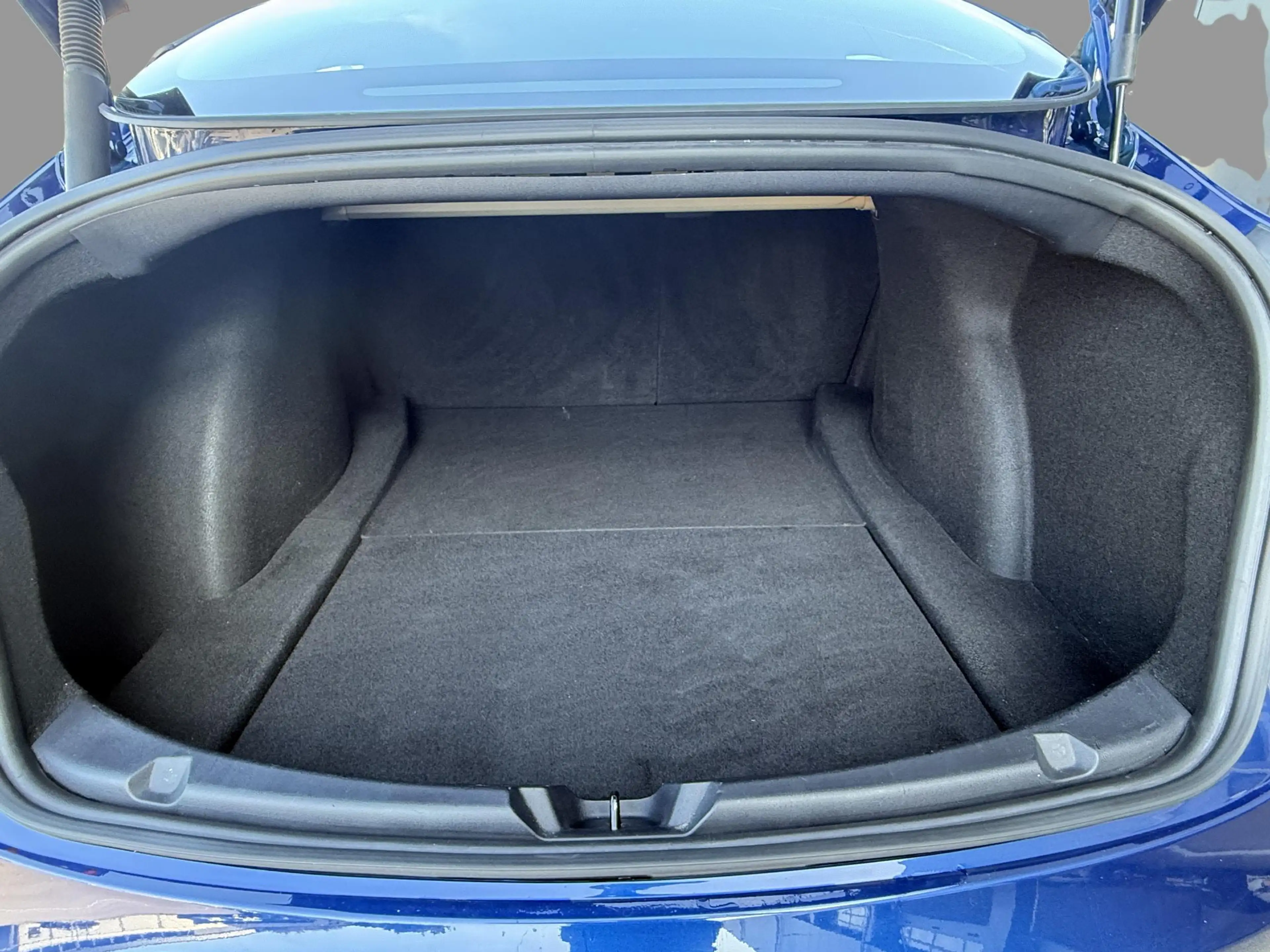 Tesla Model 3 Performance AWD 75 kWh SOH 91,1% | Facelift | Auto — photo 11