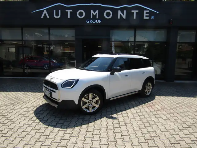 MINI Countryman C 1.5 48V FAVOURED,TETTO,LED,HUD,PELLE,AZIENDALE