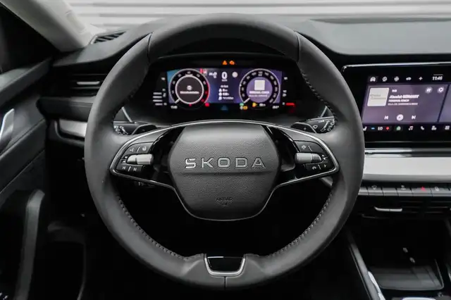 Skoda Octavia view 9