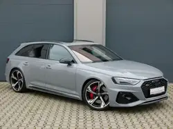 Audi RS4 Avant quattro ACC Matrix Kamera Panorama AHK
