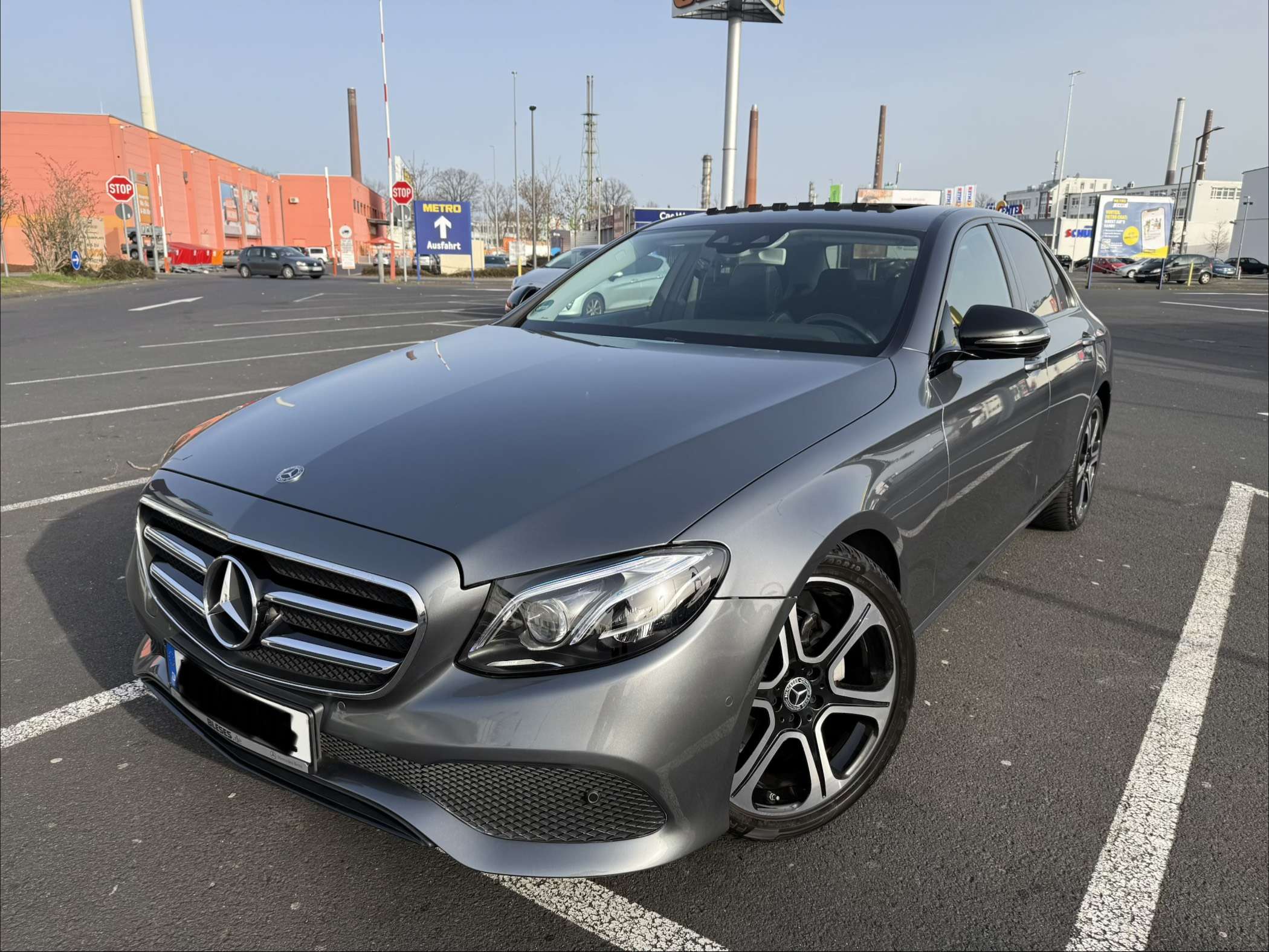 Second hand Mercedes Benz E-Class 