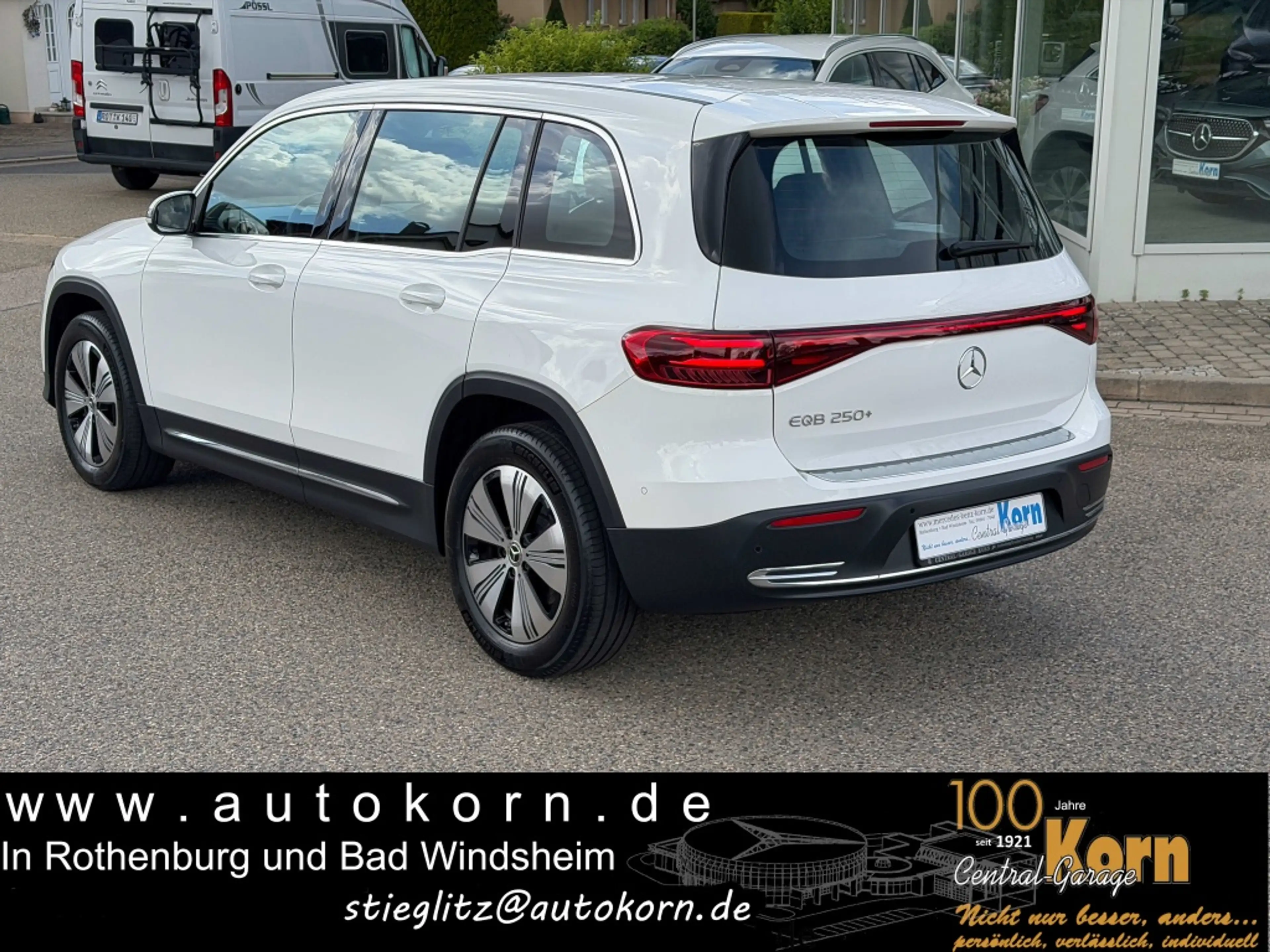 Mercedes-Benz EQB 250 + Progressive ACC AUT Fernlichtass. Kam. — photo 4
