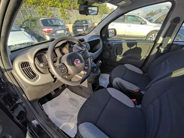 Fiat Panda view 12
