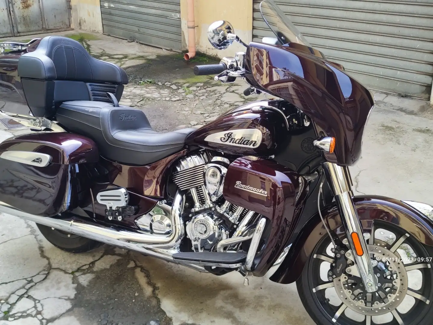 Indian Roadmaster limited smeđa - 2