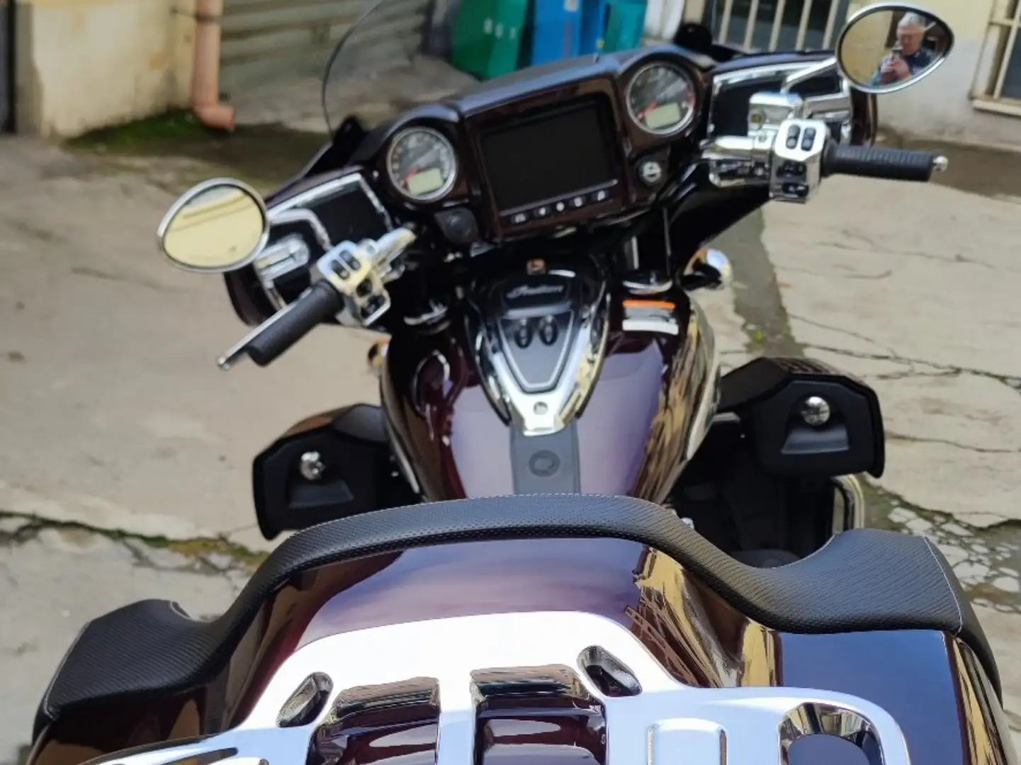 Indian Roadmaster limited smeđa - 1