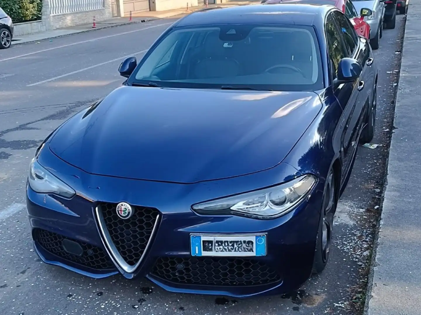 Alfa Romeo Giulia 2.2 Sport Edition 180cv Bleu - 1